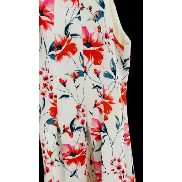 Ivanka Trump Floral Print Scuba Crepe Fit-And-Flare Dress Women's Size 8** - Picture 8 of 10